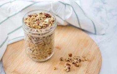 low carb granola maak je eenvoudig zelf met noten
