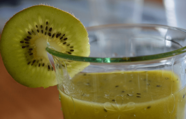 kiwi smoothie recept