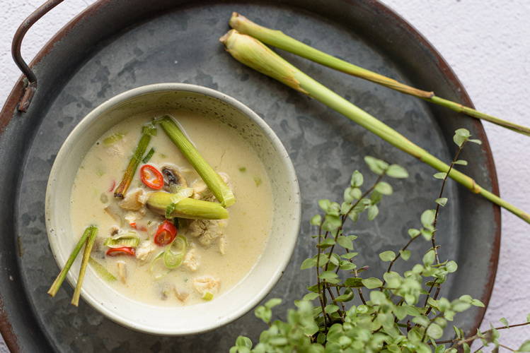 Tom Kha Kai | Keto Recept Voor Thaise Kippensoep » Makkelijk Afvallen